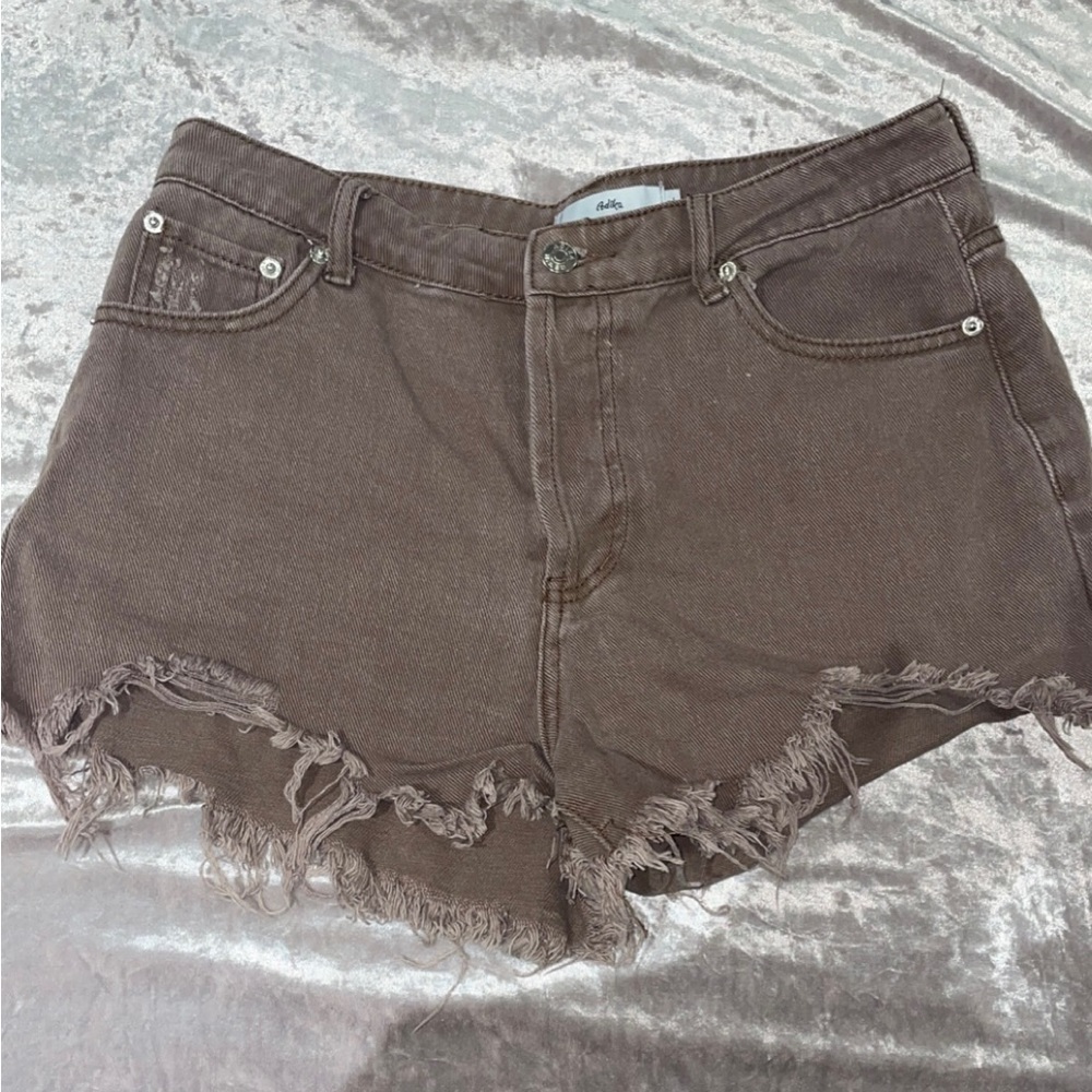 Adika | Brown High Waisted Denim Shorts